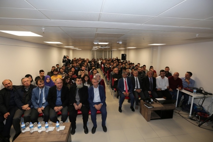 Başkan Dişli, "Kariyer Günleri"nin Konuğu Oldu