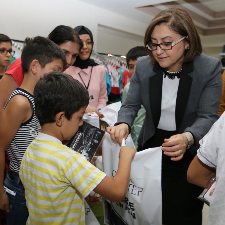 Büyükşehir Yardıma Muhtaç Aileleri Tespit Etti