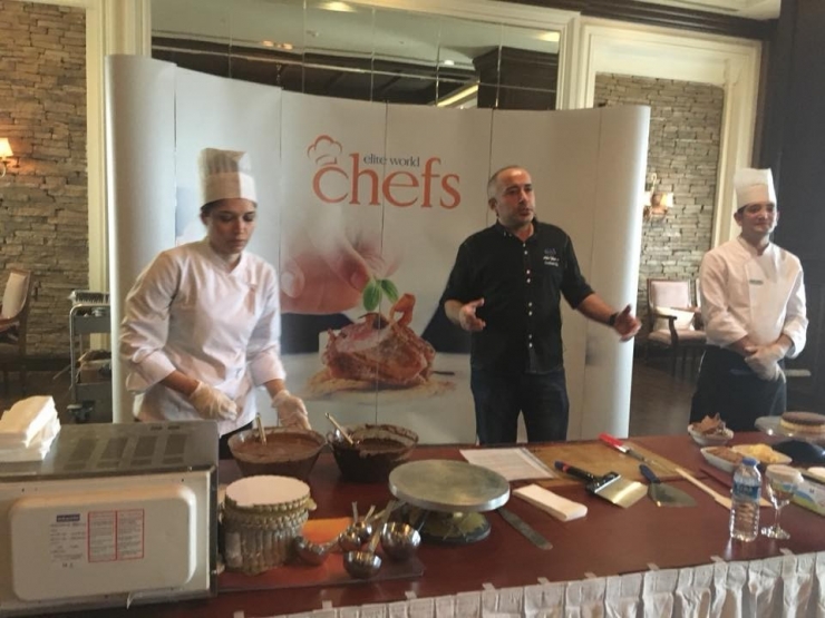 Elite World Hotel’de Pasta Ve Çikolata Eğitimi