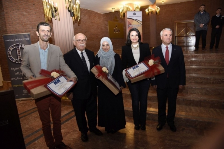Anadolu Üniversitesi, Türk Dünyası Vakfı Genel Kurul Toplantısı’na Ev Sahipliği Yaptı