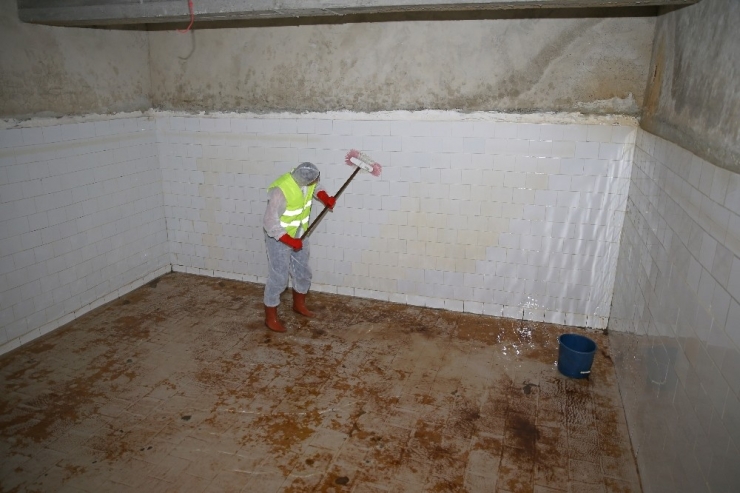 Güngören Belediyesi’nden Su Deposu Temizliği Uyarısı