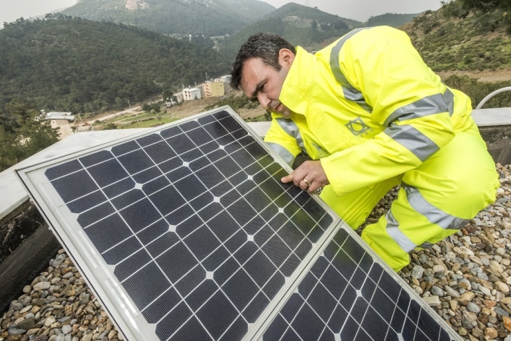 İzmir’de “Temiz Enerji” Hamlesi