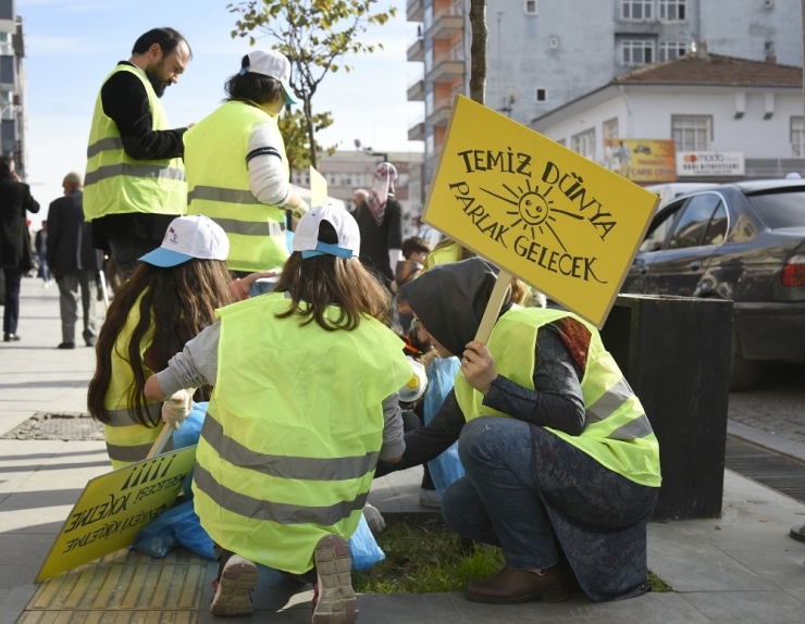 Tekkeköy’de Çevre Ve Temizlik Konusunda Farkındalık Hareketi