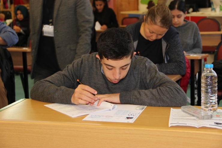 Hafta Sonu 5 Bin Engelli Öğrenci Açıköğretim Sınavınlarına Girdi