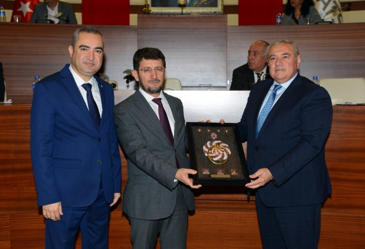 Atso Başkanı Çetin: "Ekim Ayında Türkiye’nin Domates İhracatı Yüzde 46 Oranında Artmıştır"