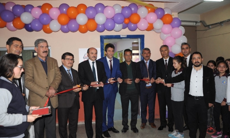 Erdemli’nin İlk Z Kütüphanesi Açıldı