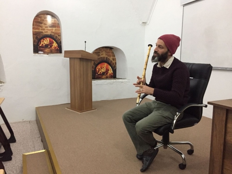 Gesmek’ten Ney Ve Hüsn-i Hat Kursu