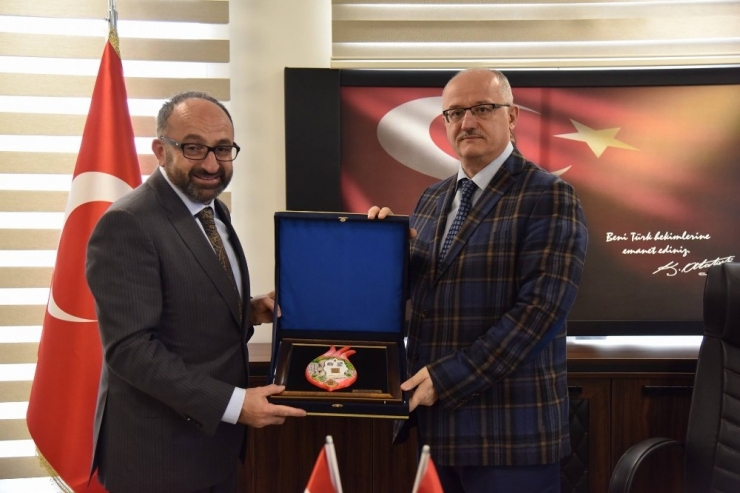 Başkan Üzülmez’den Ergüney’e Hayırlı Olsun Ziyareti