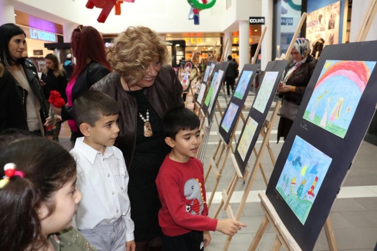 Miniklerin Eserleri Forum Magnesia’da Görücüye Çıktı