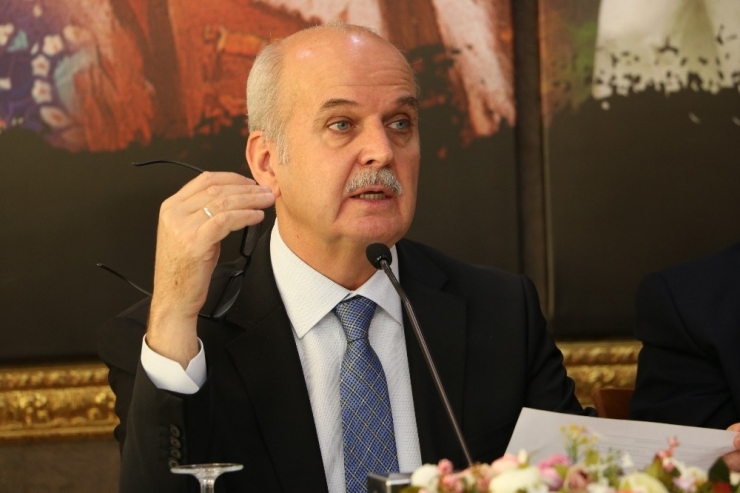 Manisa Cbü’de Fetö’den 132’si Akademik, 152 Personel Atıldı