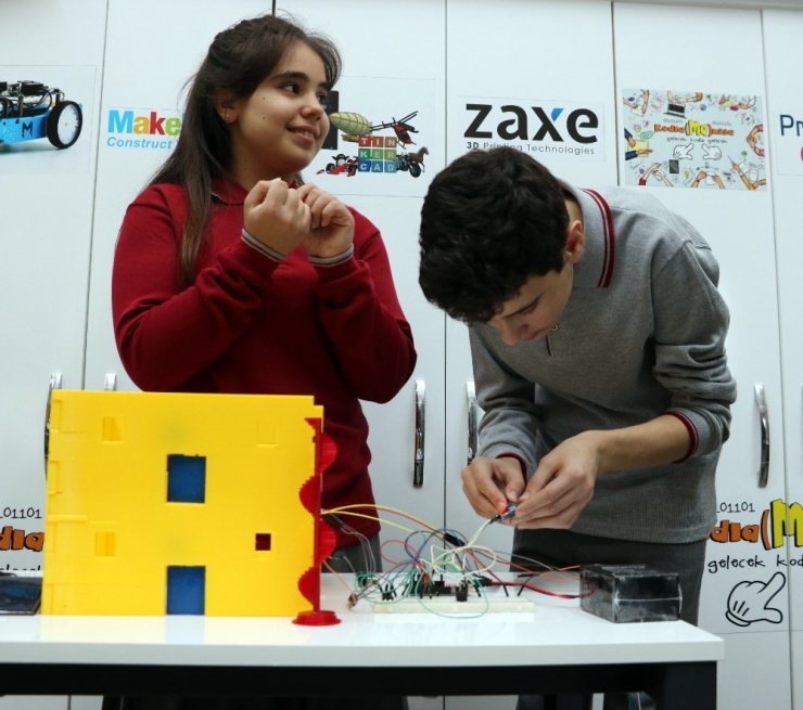 Öğrencilerden Hayat Kurtaran Buluş