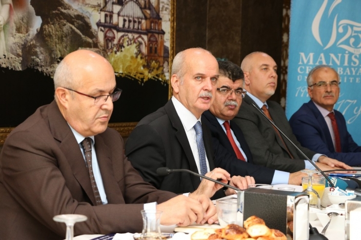 Manisa Cbü’de Fetö’den 132’si Akademik, 152 Personel Atıldı