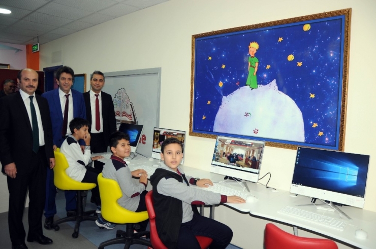 Erdemli’nin İlk Z Kütüphanesi Açıldı