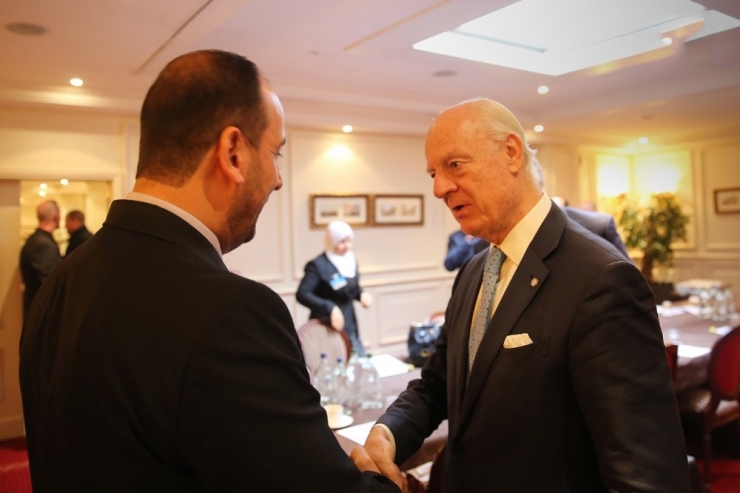 Suriye Rejimi Heyeti Cenevre’ye Gelmedi