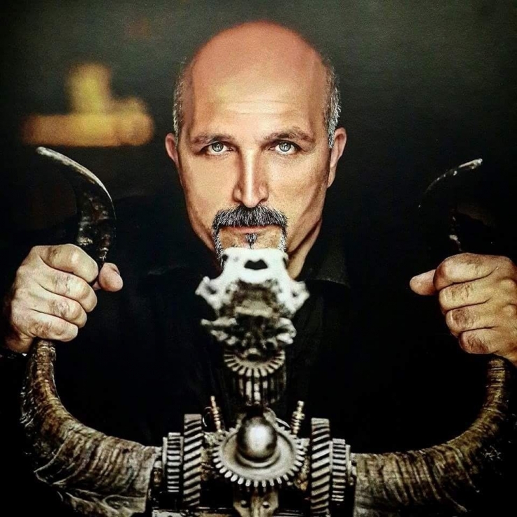 Çağdaş Sanatlar Galerisi, Sanat Yolculuğuna Uğur Çalışkan İle Devam Edecek