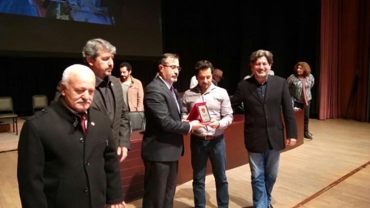 Temad’tan “Ayla” Filminin Yönetici Ve Yapımcısı Çağlar Ercan’a Plaket