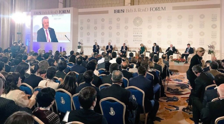 Bakan Arslan: “Yeni İpekyolu Girişimi, Dünya Nüfusunun 4,5 Milyarını İfade Eden, Çok Önemli Bir Projedir”