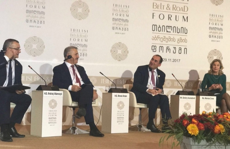 Bakan Arslan: “Yeni İpekyolu Girişimi, Dünya Nüfusunun 4,5 Milyarını İfade Eden, Çok Önemli Bir Projedir”