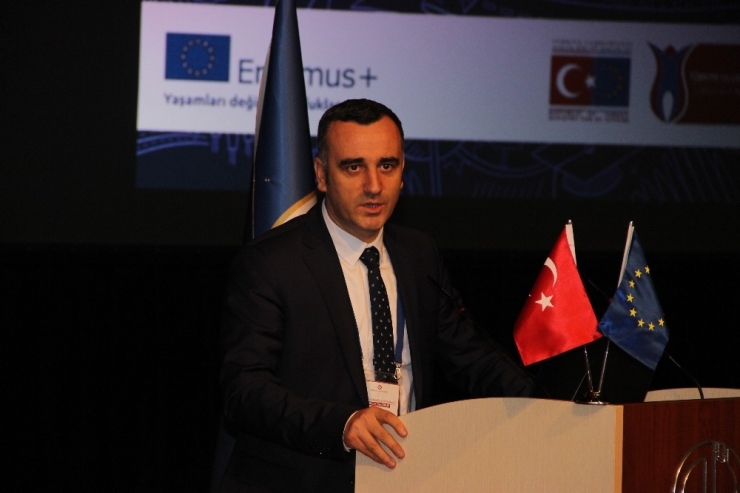 Anadolu Üniversitesinde ’Erasmus’tan Erasmus+’a 30 Yılın Hikâyesi’ Programı