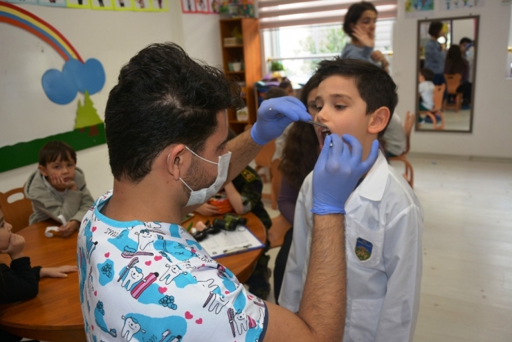 Başak Koleji’nde Genel Diş Sağlığı Semineri Yapıldı