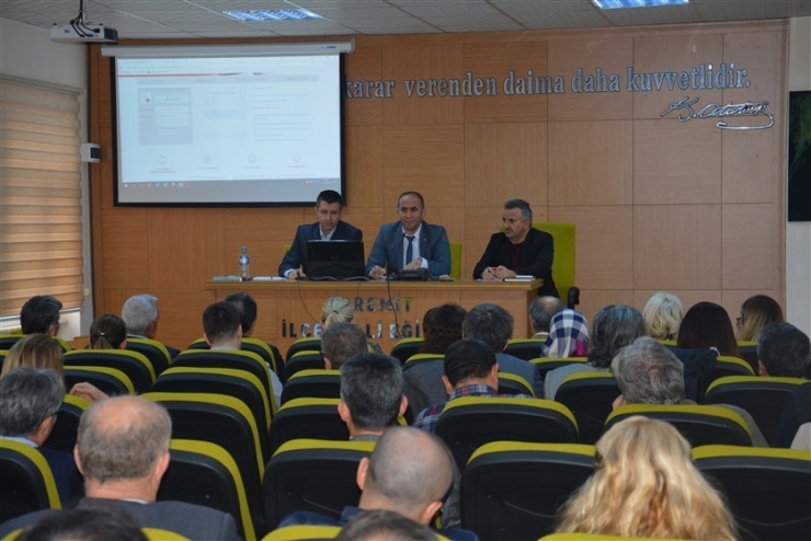 Okul Müdürlerine E-müfredat Modülü Tanıtımı Yapıldı