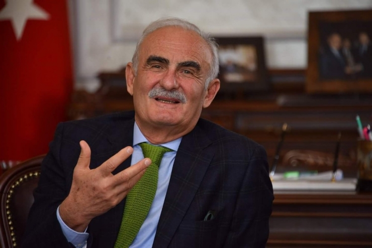 Yılmaz: “Cumhurbaşkanımız, Beton Yol Çalışmalarımızı Takdir Etti”