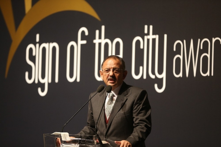 Çevre Ve Şehircilik Bakanı Mehmet Özhaseki İstanbul’da