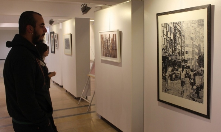 Esogü Sanat Ve Tasarım Fakültesi’nde Baskı Resim Sergisi Açıldı