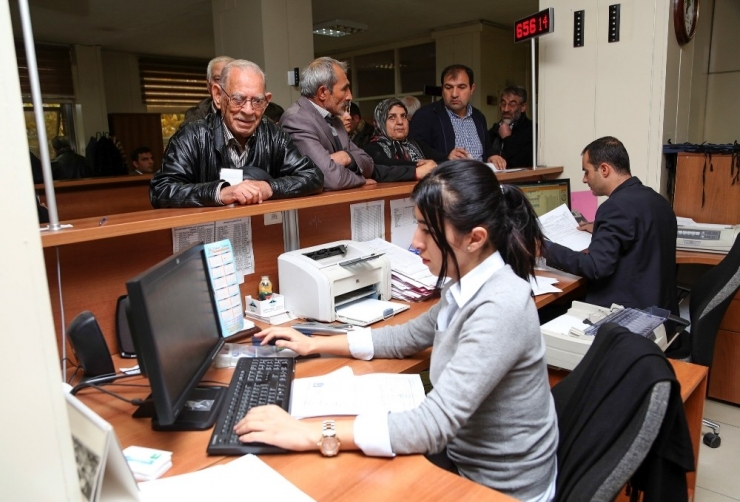 Fadıloğlu’ndan Emlak Vergisi Uyarısı