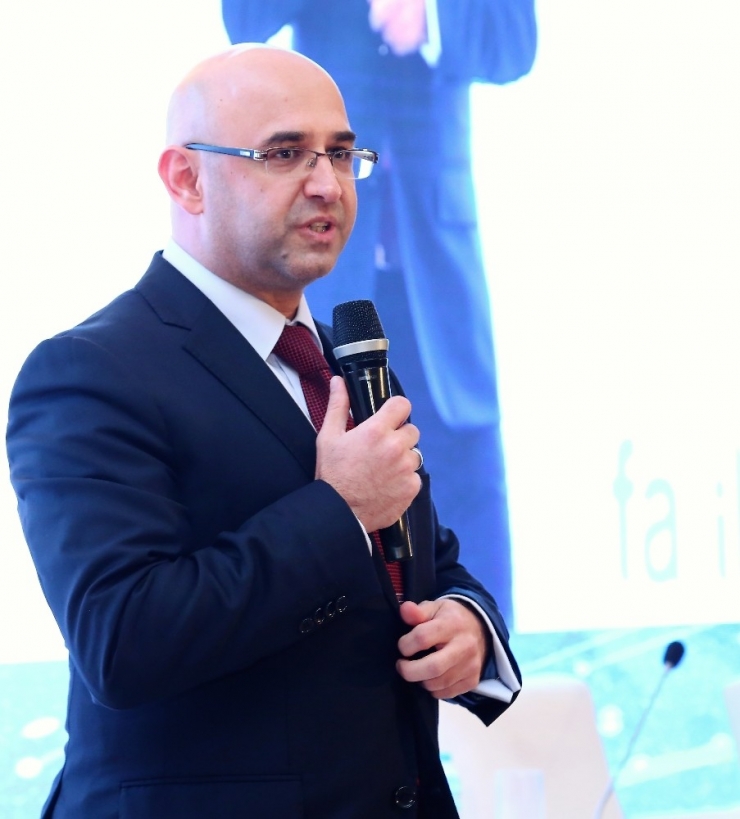 "Teknoloji-günlük Hayat Dengesi Sağlanmalı"