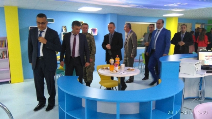 Tuzluca’da Gaziler Köyüne Z Kütüphane Açıldı