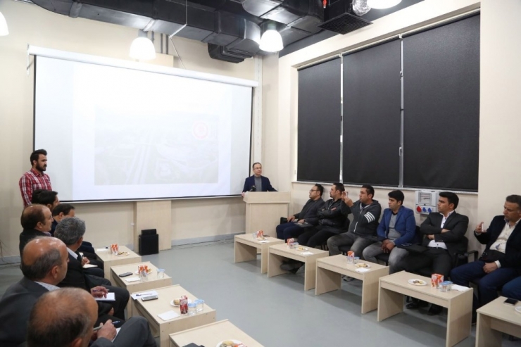 İran, Gülü Isparta Sdü İle Tanıyacak