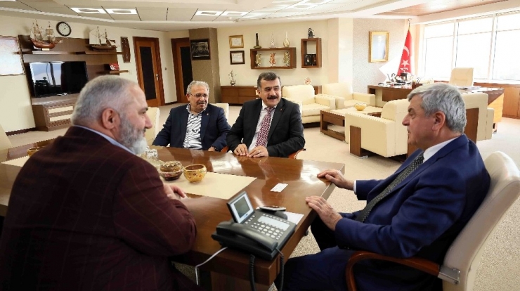 Başkan Karaosmanoğlu, Birleşik Metal-iş Sendikası İle Bir Araya Geldi