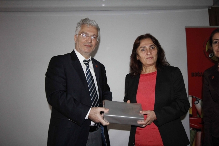 Kocaelili Muhtarlar 6 Ayda 1 Buçuk Ton Atık Pil Topladı