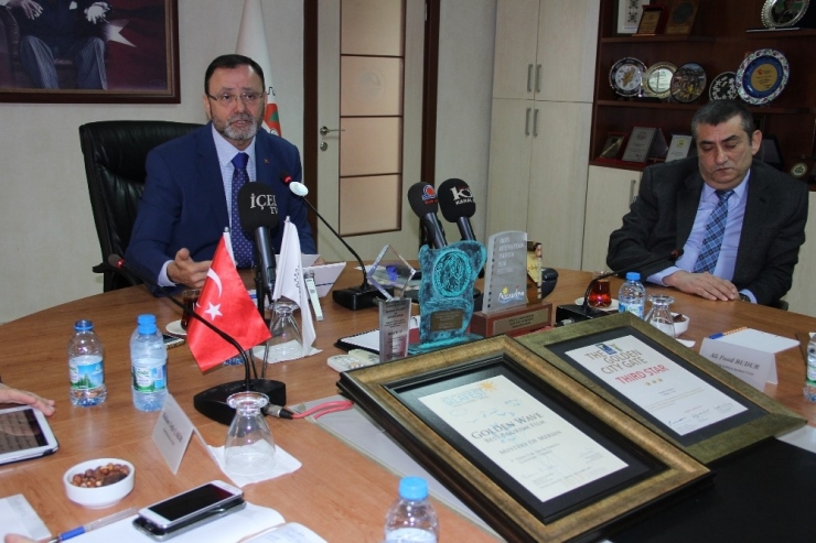 Aşut: “Hedefimiz, Endüstri 4.0’ın Gereklerini Tüm Sektörlerimize Entegre Etmek”