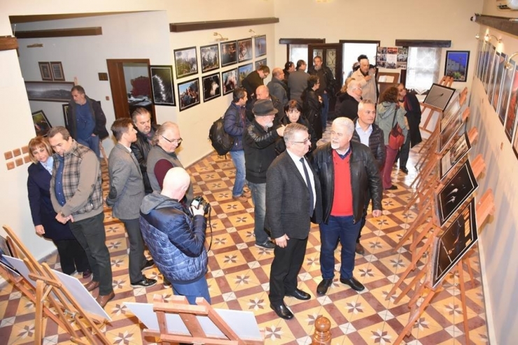 “Ortaya Karışık” Fotoğraf Sergisi Açıldı