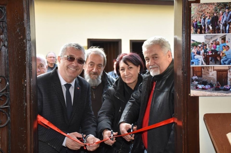 “Ortaya Karışık” Fotoğraf Sergisi Açıldı