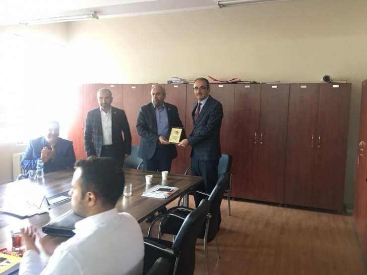 Aydın Kalkan, "Kayseri’de Eğitimde Sahaya Hakimiz"