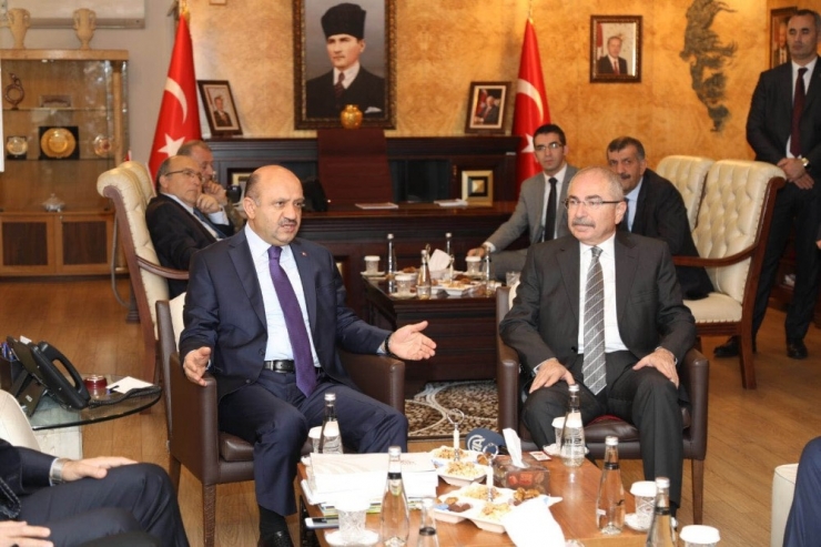 Başbakan Yardımcısı Işık Mardin’de