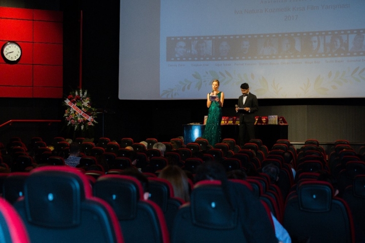 Tohumlar Beyaz Perdeye Düştü