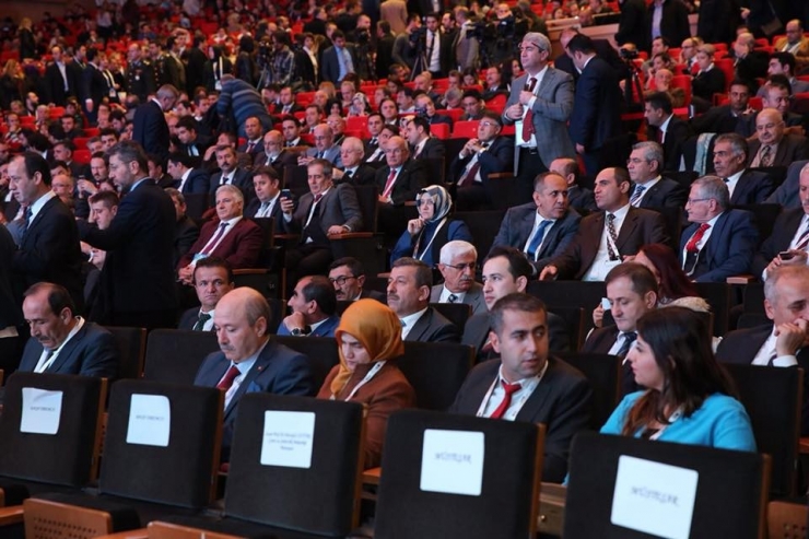 Bakan Özhaseki, Canlı Bağlantı İle Darıcalılarla Sohbet Etti