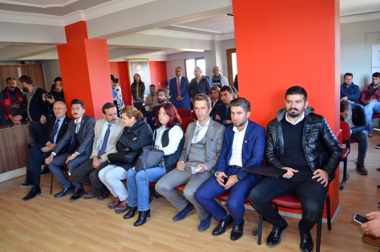 Didim Chp’de Gençler Yeni Başkanını Seçti