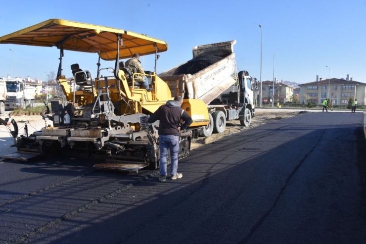 Cadde Ve Bulvarlarda Bakım Çalışmaları Sürüyor