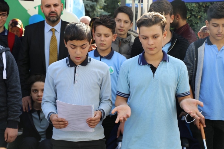 Ortaokul Öğrencileri, Bir Günlüğüne Engelli Oldu