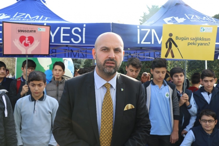 Ortaokul Öğrencileri, Bir Günlüğüne Engelli Oldu