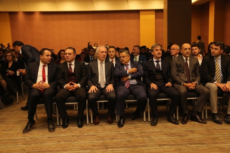 Başkan Şirin’e ‘Altın İmza Başarı Ödülü’