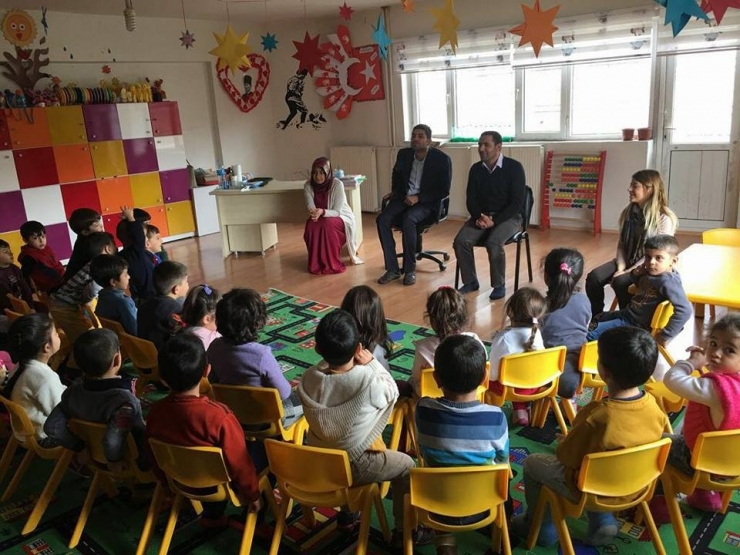 Minik Öğrencilere Hz. Peygamber Anlatıldı