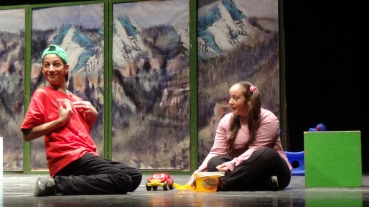 Özel Gereksinimli Çocukların Da İçin Yer Aldığı Aya Maya Kumpanyası Adlı Müzikli Çocuk Oyunu Büyük Beğeni Topladı