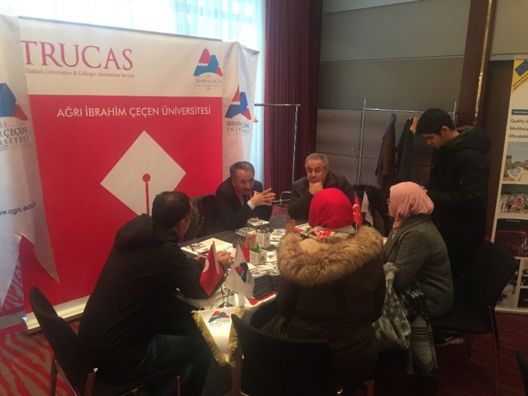 Rektör Karabulut Almanya’da Tanıtım Fuarına Katıldı