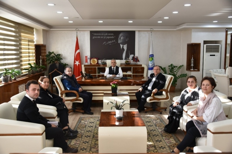 Başkan Kayda’ya Plaketli Teşekkür